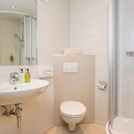 Haus Fasswald 4* オーバータウエルン