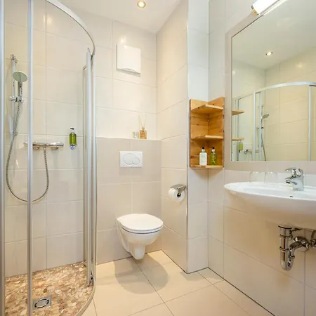 Haus Fasswald Hotel apartamentowy 4*